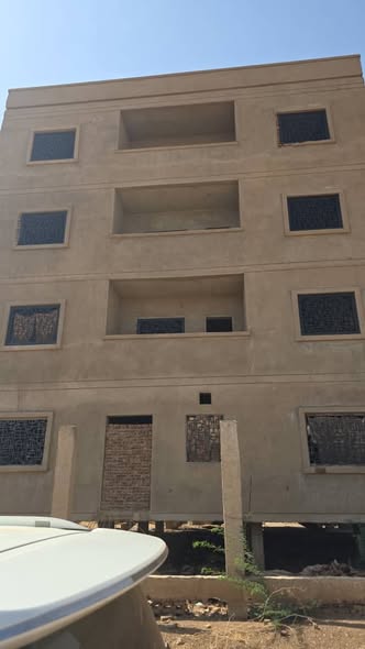عمارة للبيع - بحري