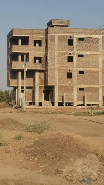 عمارة للبيع - بحري — 2