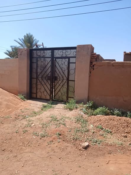 House for sale — 4