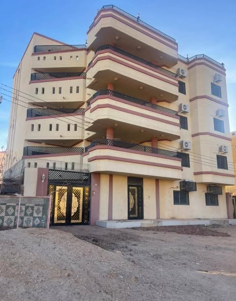 عمارة للبيع - مدني — 5