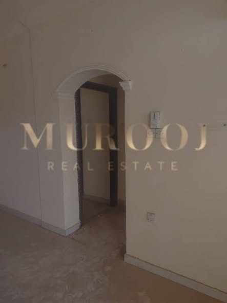 Building for sale — 2