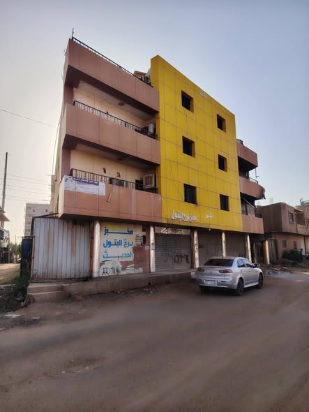 Building for sale — 4