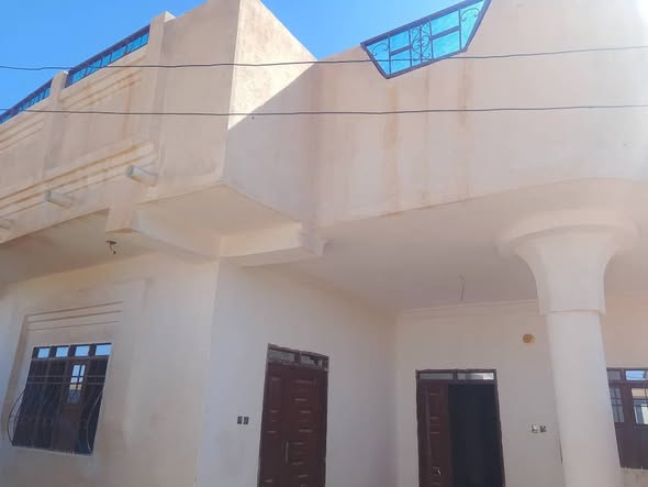 House for sale — 3