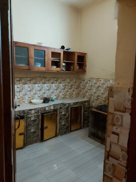 غرفة للإيجار - بورتسودان - سلبونا — 4