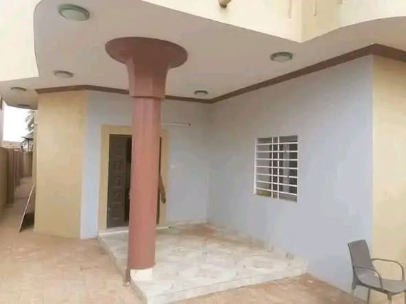 House for sale — 3