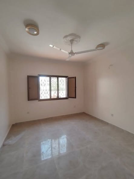 Building for sale — 2