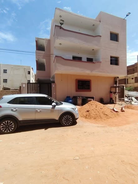 Building for sale — 5