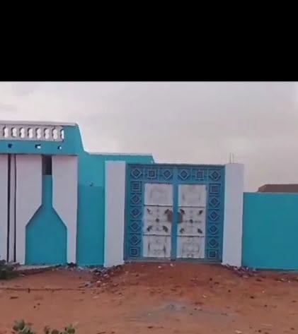 بيت للبيع - الأبيض - كريمة