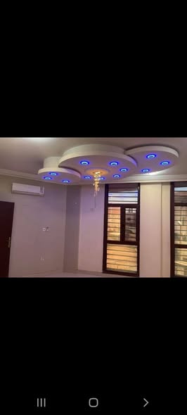 Building for sale — 2