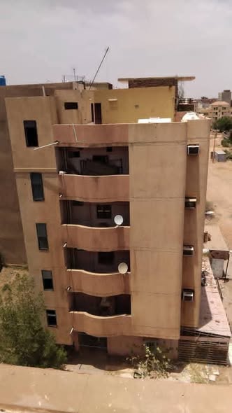 Building for sale — 2