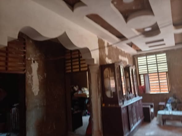 House for sale — 3