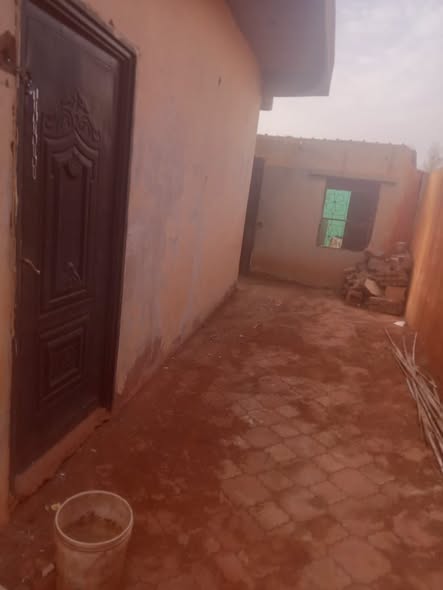 House for sale — 4