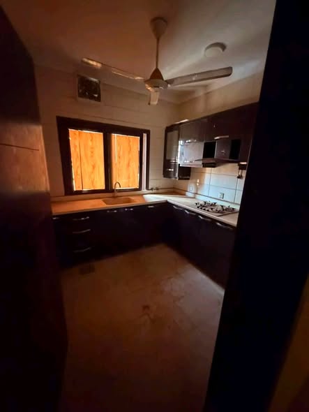 عمارة للبيع - بحري