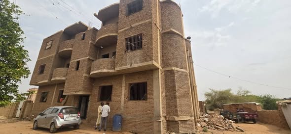 Building for sale — 2