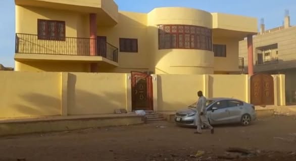 بيت للبيع - بحري