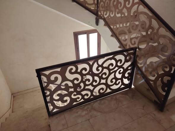 عمارة للبيع - بحري — 2