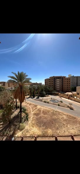 عمارة للبيع - الخرطوم - جاردن سيتي — 5