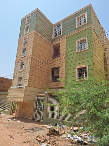 Building for sale — 3