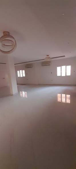 Building for sale — 3