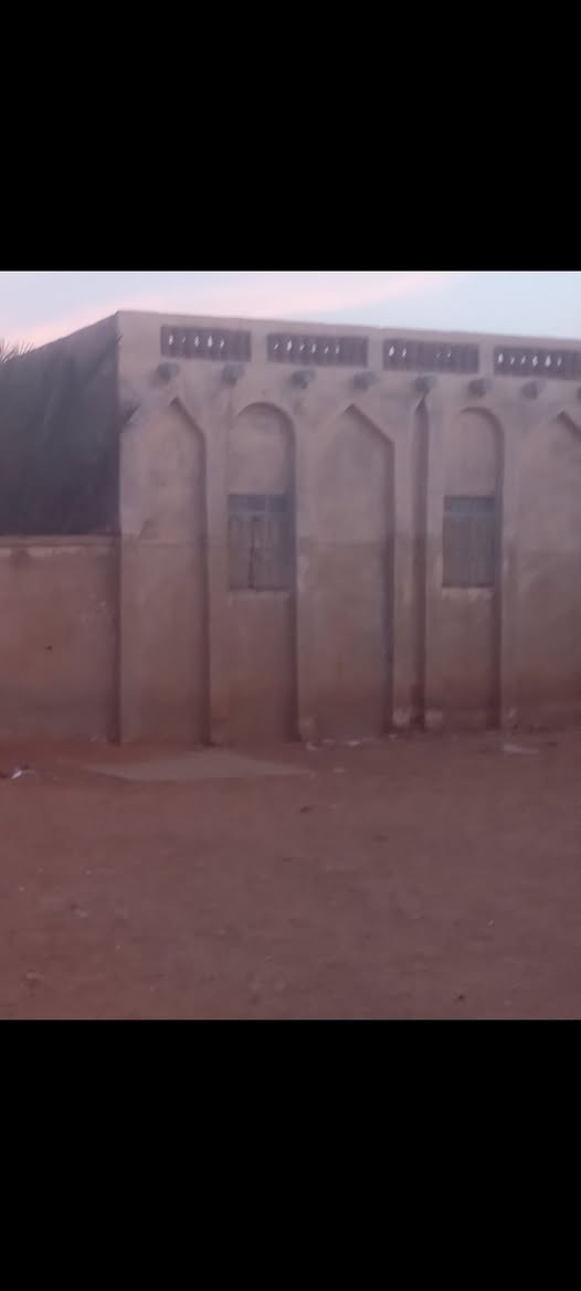 بيت للبيع - الأبيض