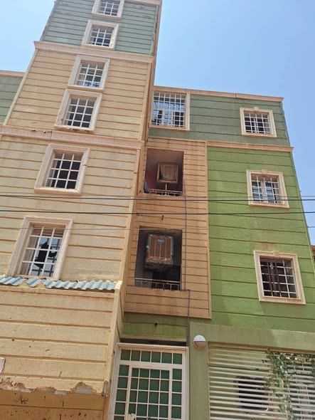 Building for sale — 2