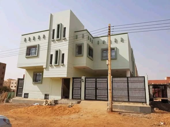 Building for sale — 2