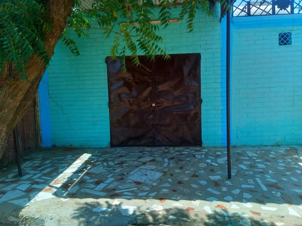 Shop for rent — 3