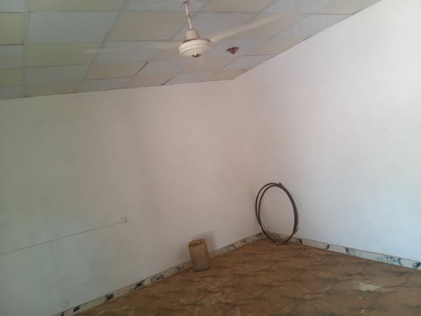 Shop for rent — 4